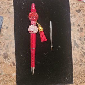 Unique Rhinestone pen (black inked)(refill included)